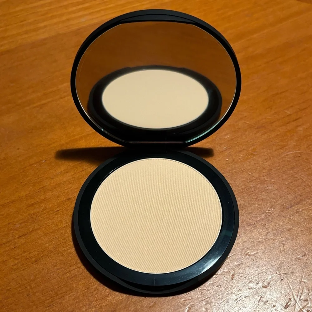 NARS Soft Matte Advanced Perfecting Powder Cove